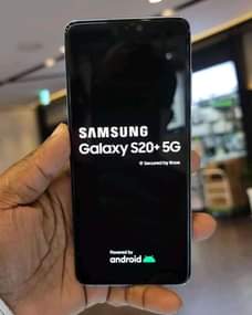 A picture of Samsung Galaxy S20 clean no dote Strong 128gb 12ram At