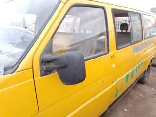 A picture of Volkswagen T4 bus long frame tokumbo standard
