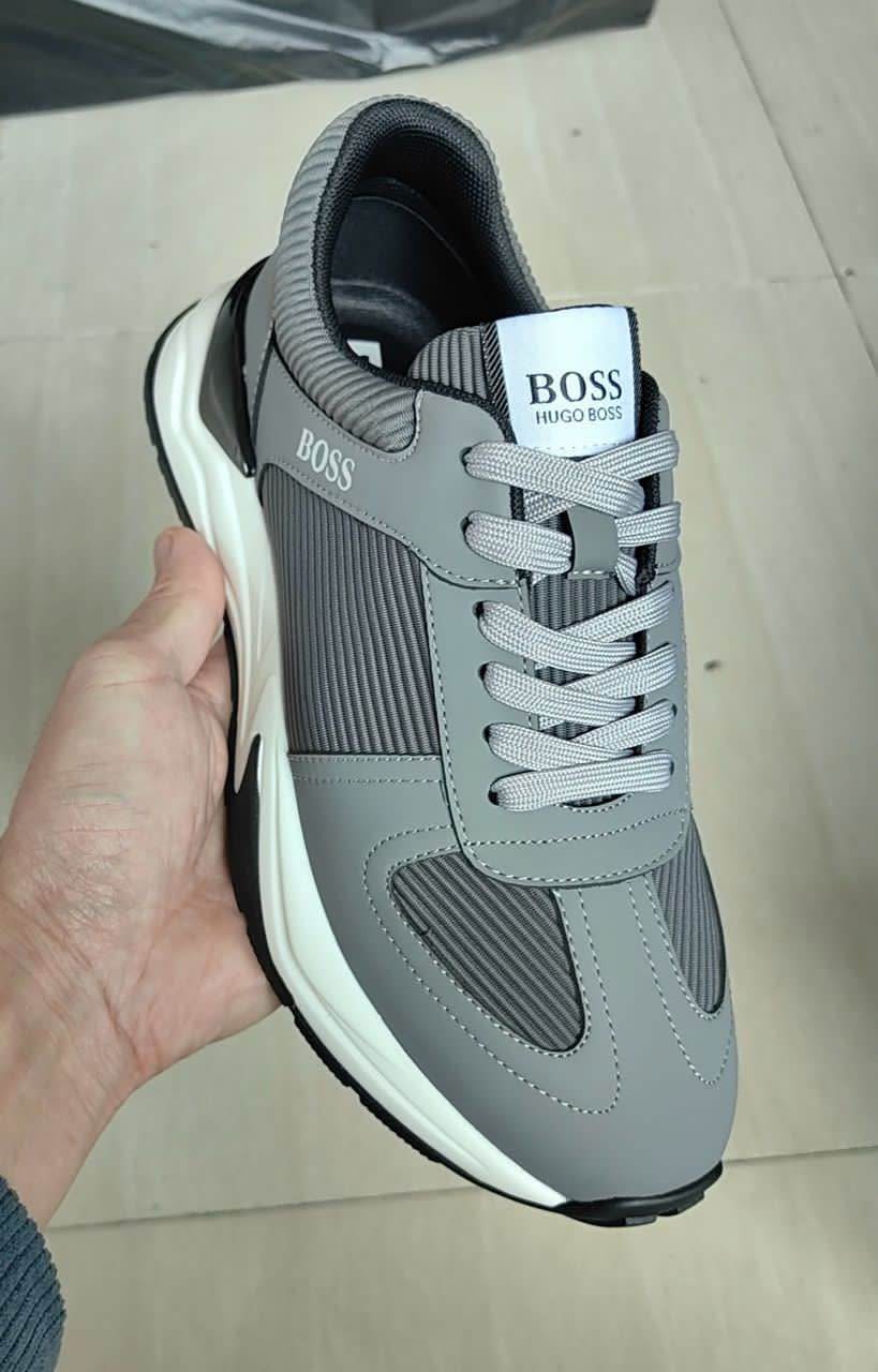 A picture of BOSS SHOES.