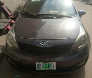 A picture of 2012 Kia Rio manual