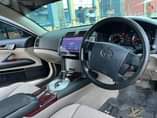 A picture of Toyota mark x