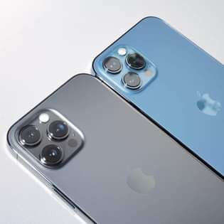A picture of iPhone 12 Pro Max Storage 128GB Esim Yes Color space