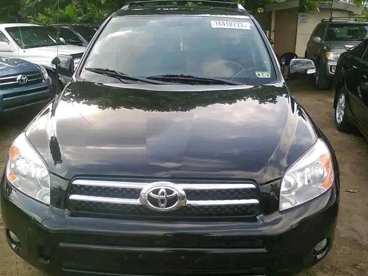 A picture of Toyota RAV4