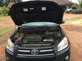 A picture of Very clean 2012 model V6 engine nothing to fix at