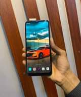 A picture of infinix hot 10i