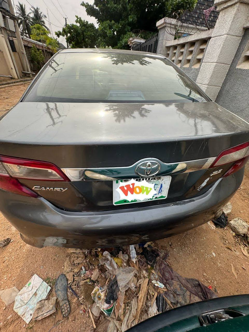 A picture of 2013 camry with untempared engine n gear ac chilling..07087885102