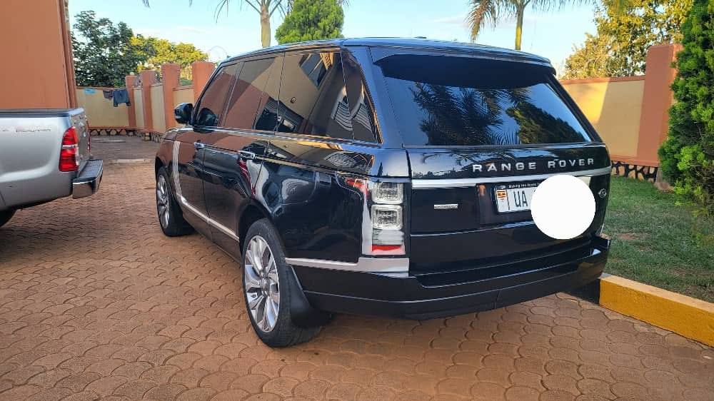 A picture of Range rover