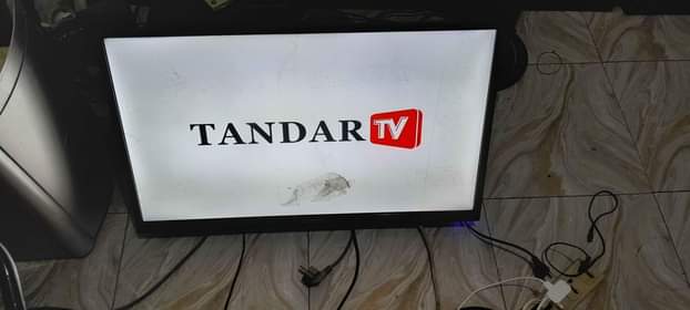 A picture of Tv inch 32