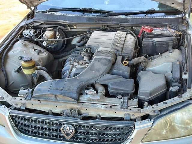 used toyota altezza