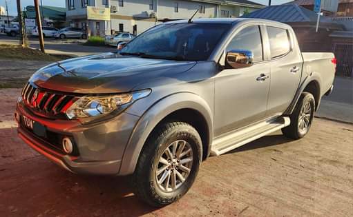 mitsubishi sportero