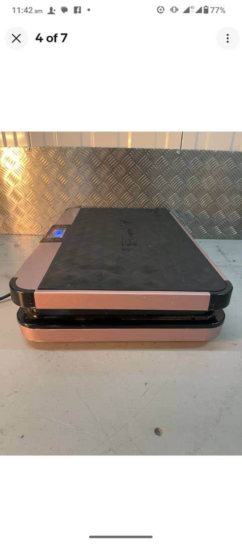 A picture of Vibrapower vibration plate
