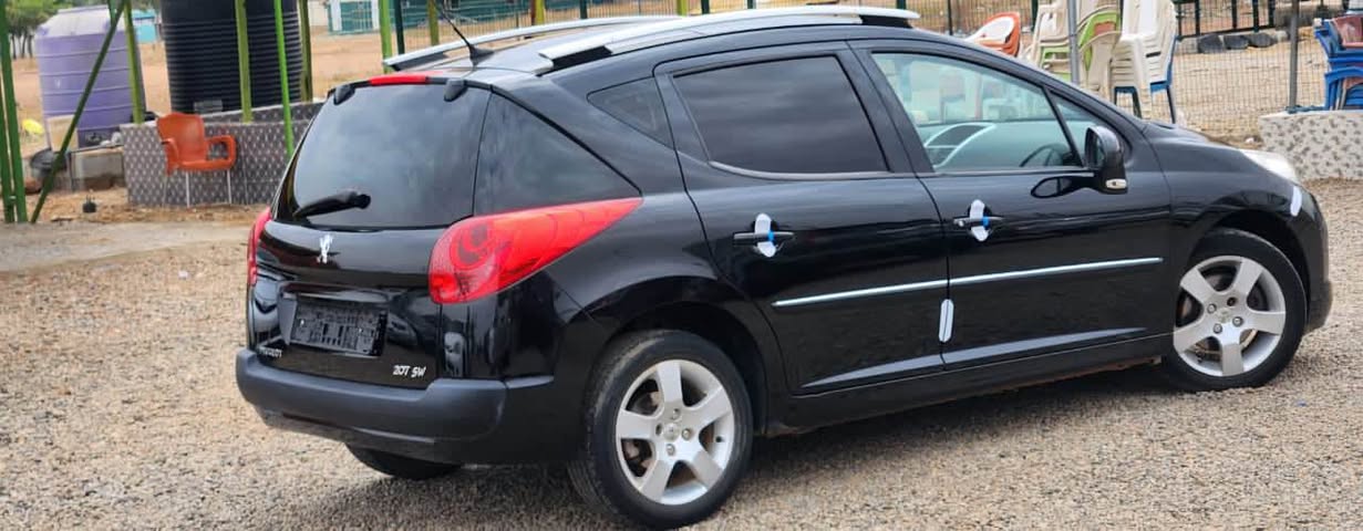 A picture of Peugeot 207 Wagon