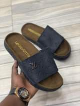A picture of Sandals Kali Original 1TSH 55 000 2Size 40 45 Tupigie
