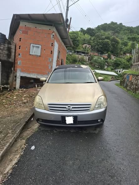 nissan teana