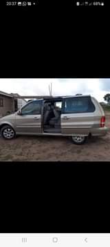 kia sedona