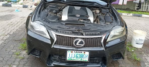 A picture of Lexus ES 350 Year 2012
