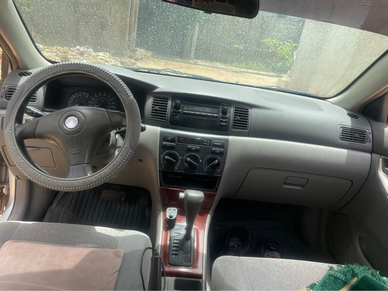A picture of Urgent money needed Sari Toyota Corolla 03 model with original