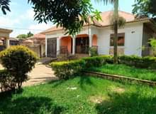 A picture of House on quick sale 165m