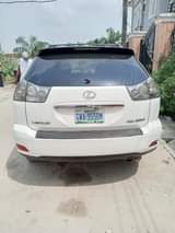 A picture of Lexus rx330 07