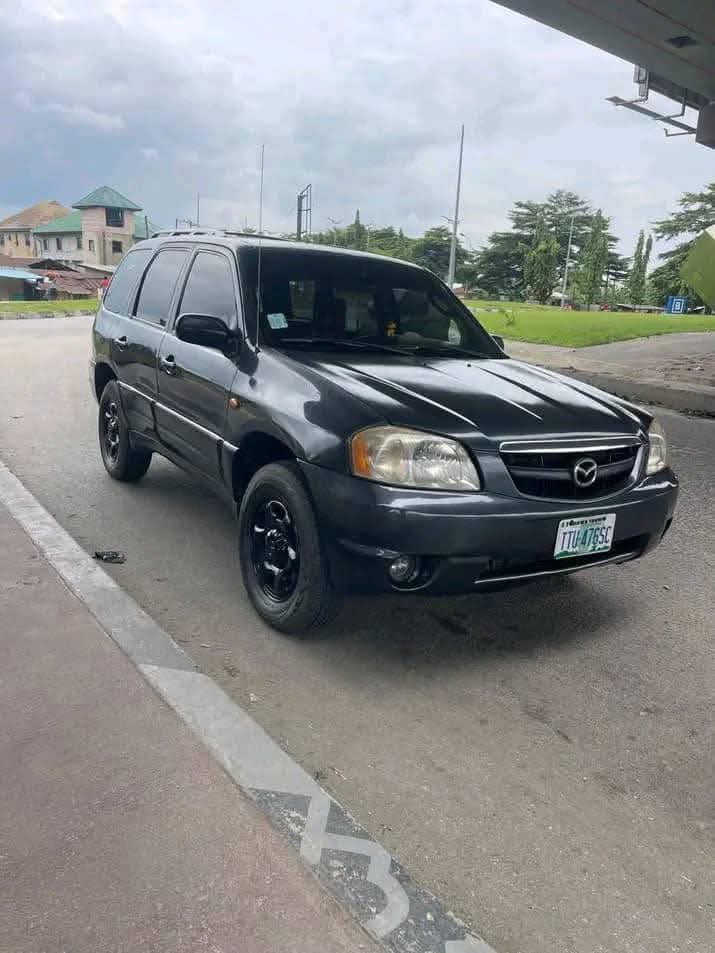 A picture of 2005 Mazda 2005