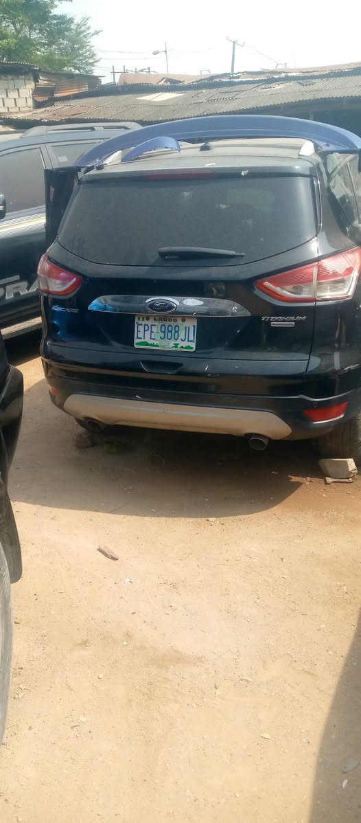 A picture of Ford Escape 2016