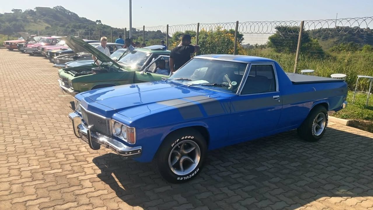 v8 cars