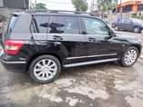 A picture of Clean glk350 2010 buy and drive nothing to fix