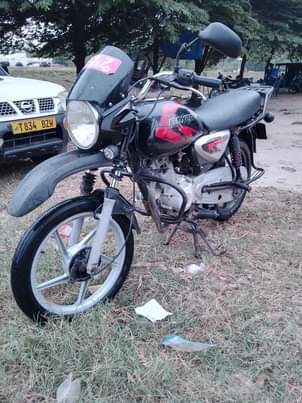 A picture of Boxer nauza tsh 850 000 Piga 0622948754