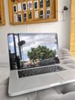 A picture of MacBook pro 15 Core i7 Ram 8 gb SSD 128