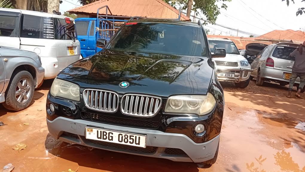 A picture of BMW X5