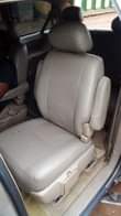 A picture of Toyota Sienna 2001