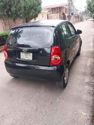 A picture of Kia car 2009 automatic