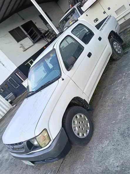 A picture of Toyota hilux