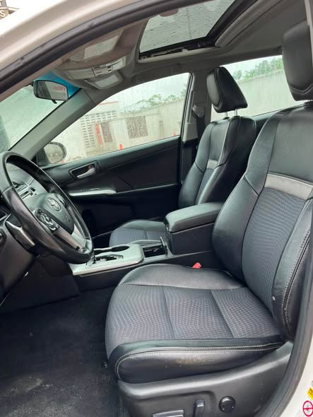 A picture of Foreign used 2014 Toyota Camry XLE