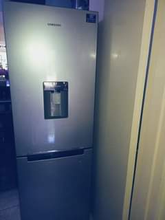 classifieds/fridges