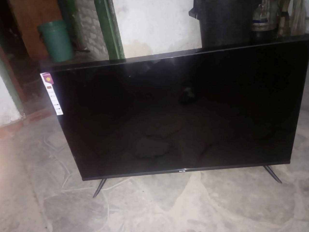 classifieds/tvs