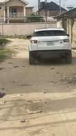 A picture of Range rover