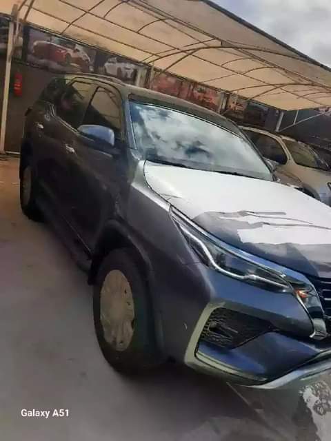 used toyota fortuner