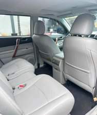 A picture of DIRECT TOKUNBO 2012 TOYOTA HIGHLANDER SPORT Sunroof Remote Key entry