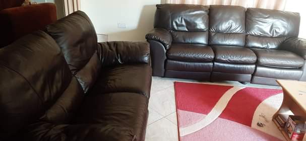 A picture of Genuine leather sofa