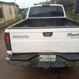 A picture of Nissan frontier used