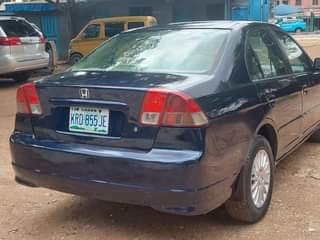A picture of Honda civic 2004
