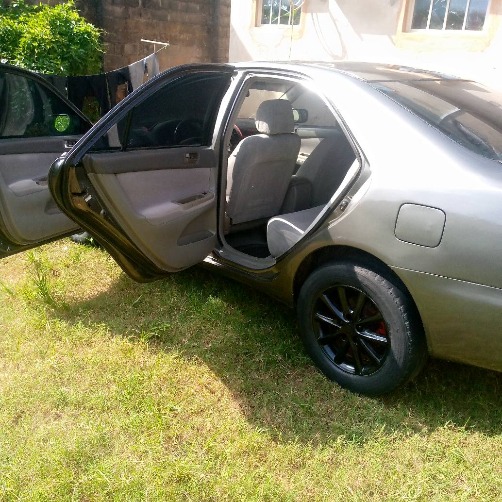 A picture of Camry 2.4
