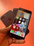 A picture of Iphone 7plus 128gb