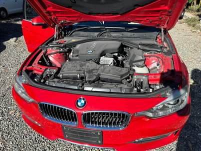 bmw 320i