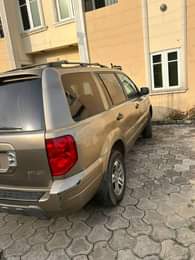 A picture of Sweet deal Honda pilot 04 05 Buy and drive Everything