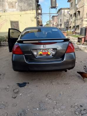 A picture of Sweet sale Belgium standard 2006 Honda Accord DC Extremely clean