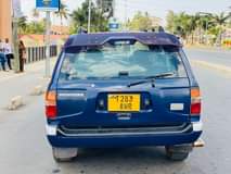 A picture of Nissan pathfinder Mwanza call 0686108116 Milion tatu na laki tano