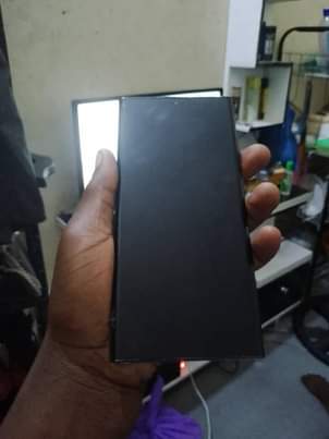 A picture of Samsung note20 ultra 0625524839