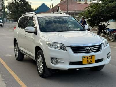 A picture of TOYOTA VANGUARD
